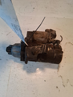 Starter Motor from a 2006 Nissan Altima, photo 1