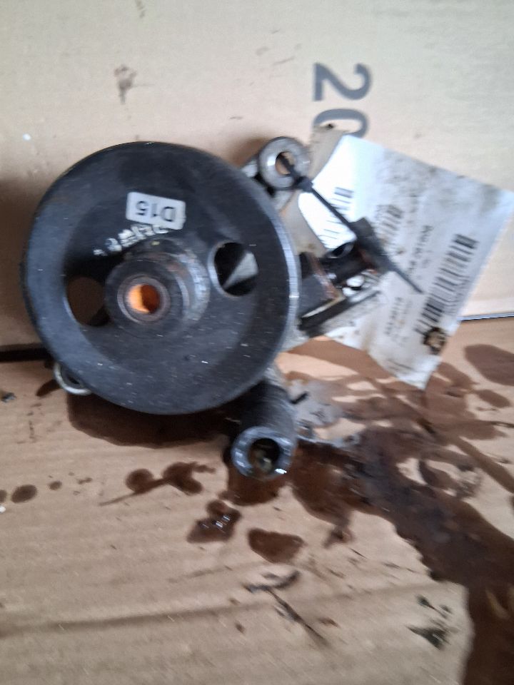 Power Steering Pump from a 2009 Kia Spectra, photo 1
