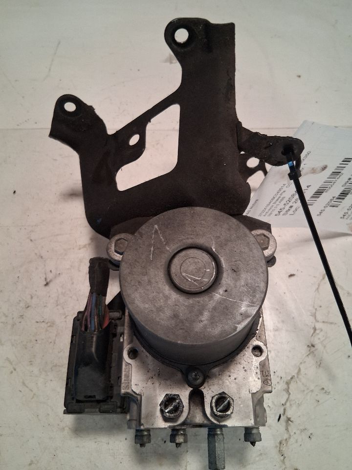 ABS Pump Module from a 2011 Lexus RX350, photo 1