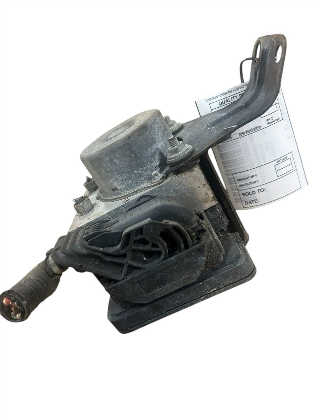 ABS Pump Module from a 2015 Mitsubishi Mirage, photo 2