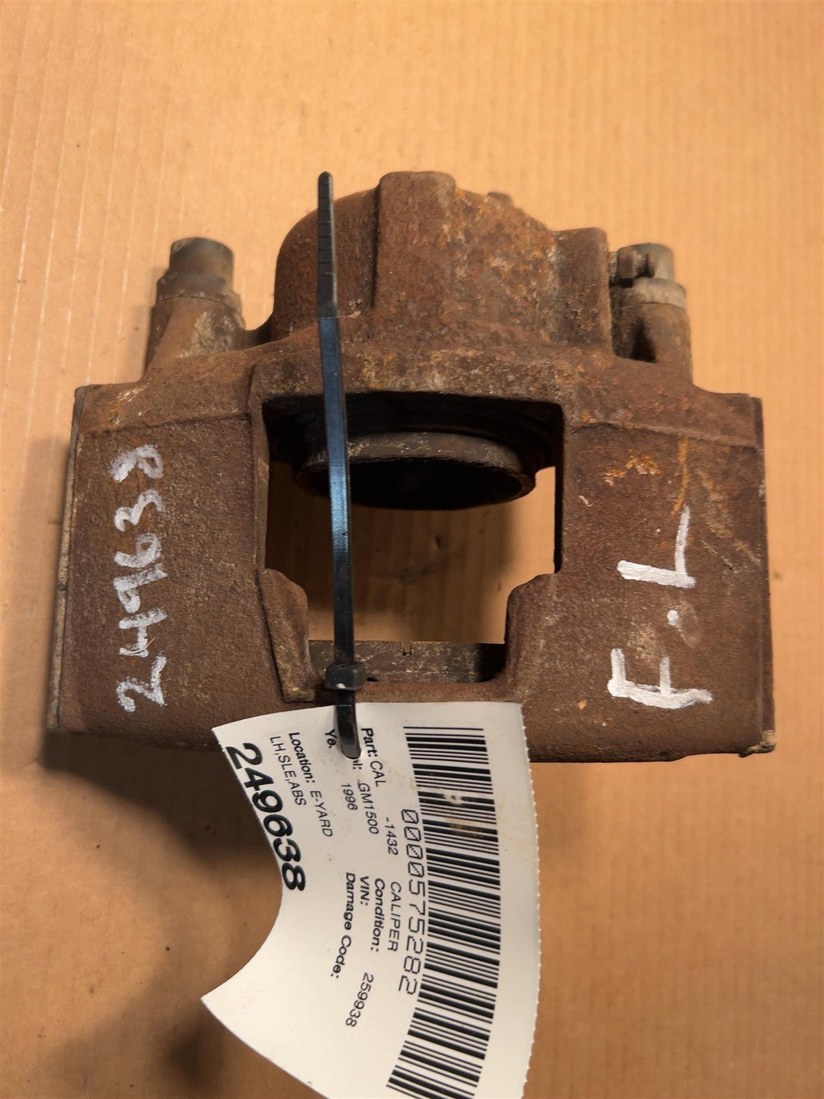 Brake Caliper from a 1996 GMC 1500, front, left side, photo 1