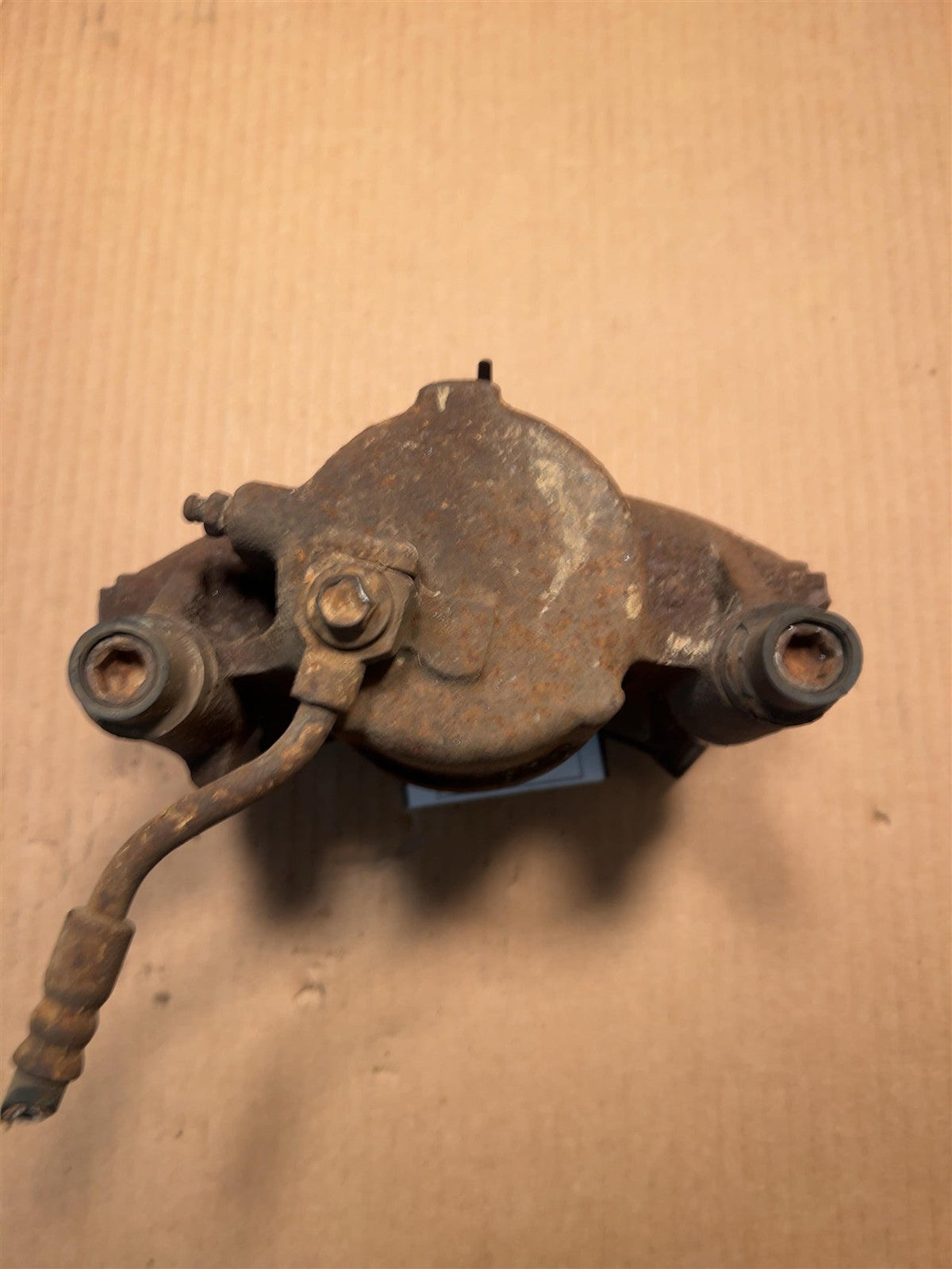 Brake Caliper from a 1996 GMC 1500, front, left side, photo 3