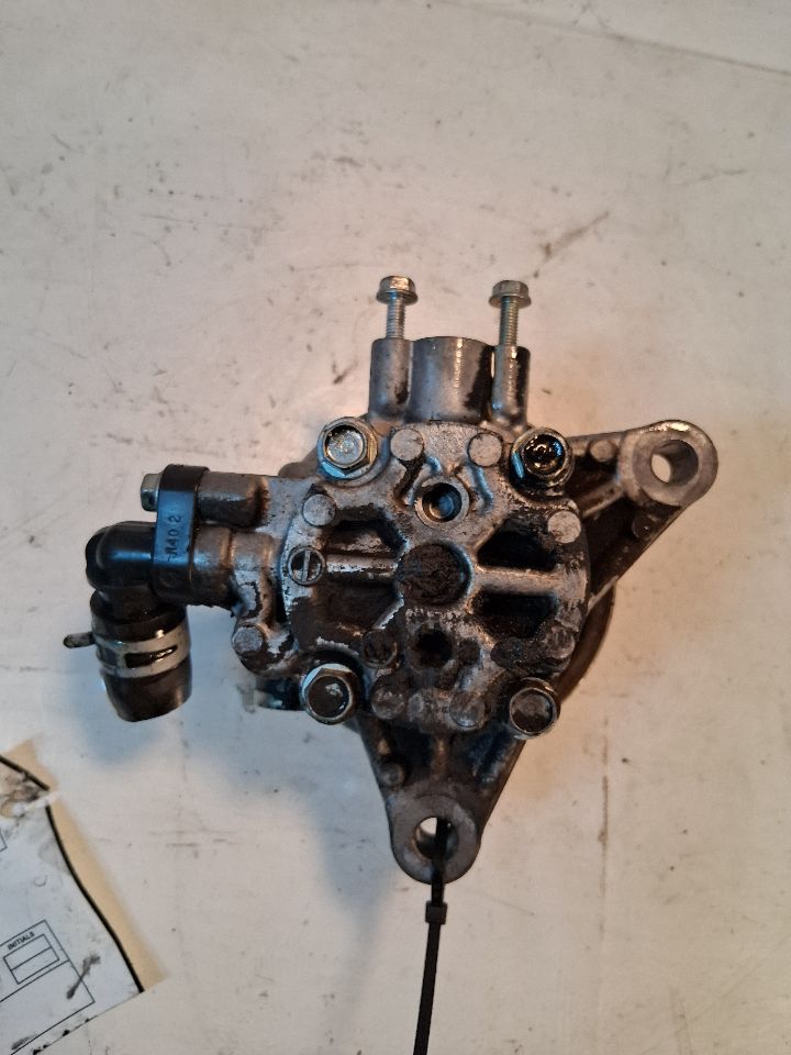 Power Steering Pump from a 2009 Honda Accord, photo 3