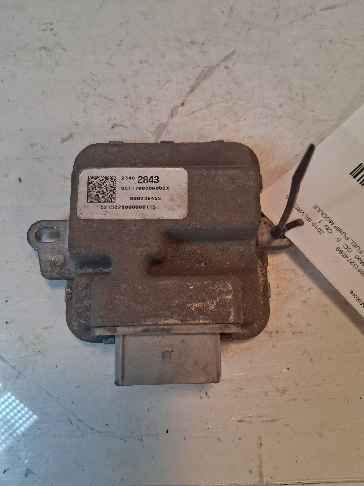 Fuel Pump Control Module from a 2015 Chevrolet Silverado 1500, photo 1