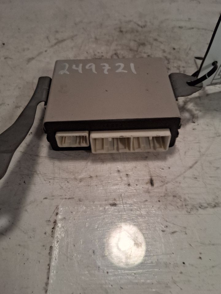 Multiplex Control Module from a 2013 Lexus GS350, left side, photo 4
