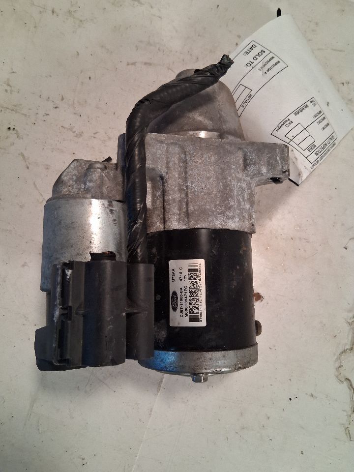 Starter Motor from a 2016 Ford Fusion, photo 2
