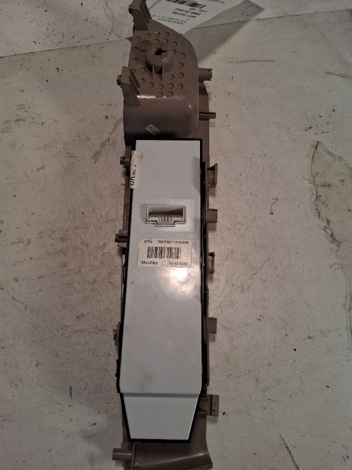 Window Master Switch from a 2016 Hyundai Sonata, left side, photo 4