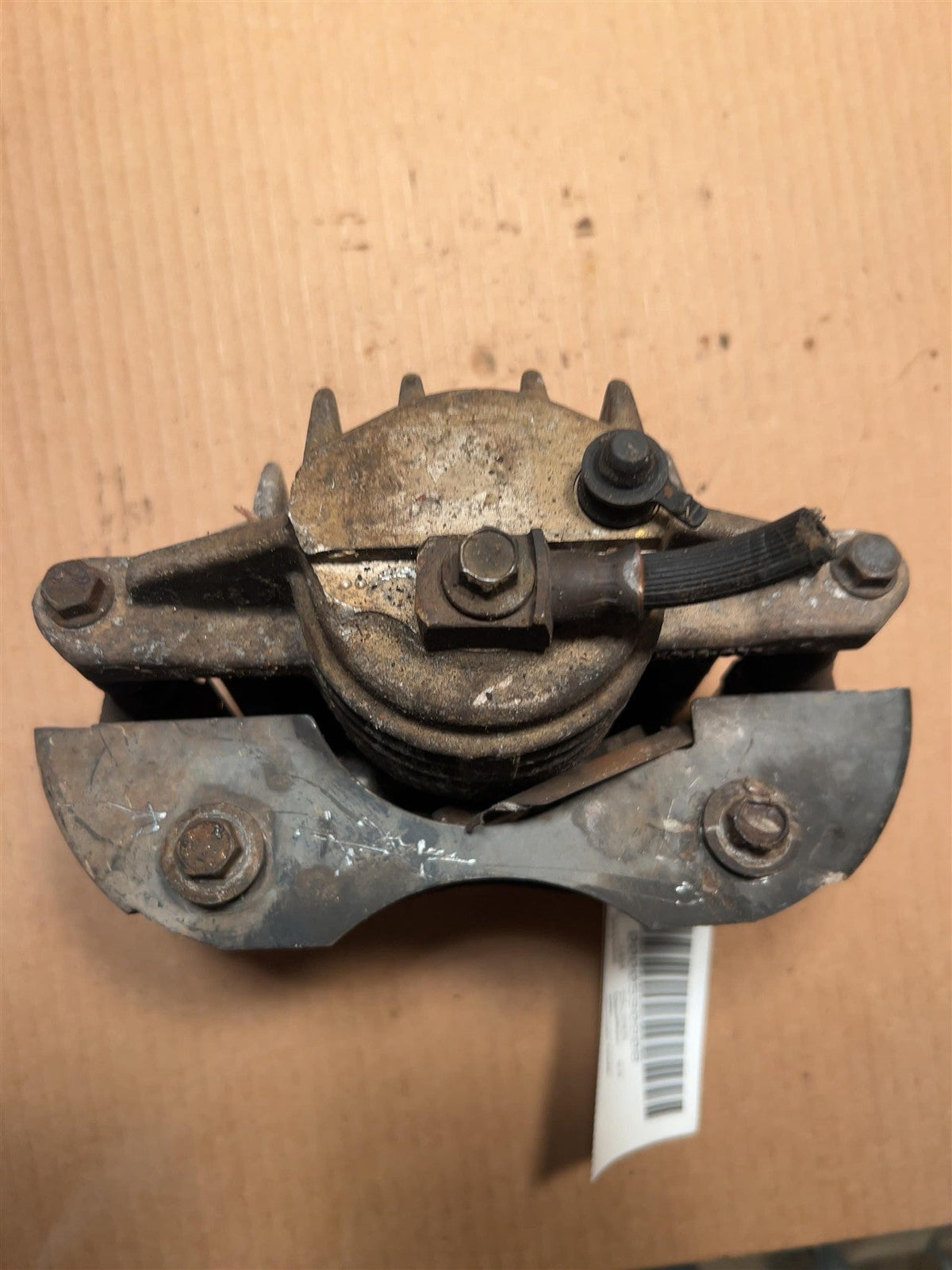 Brake Caliper from a 2004 Pontiac Grand Am, front, right side, photo 3