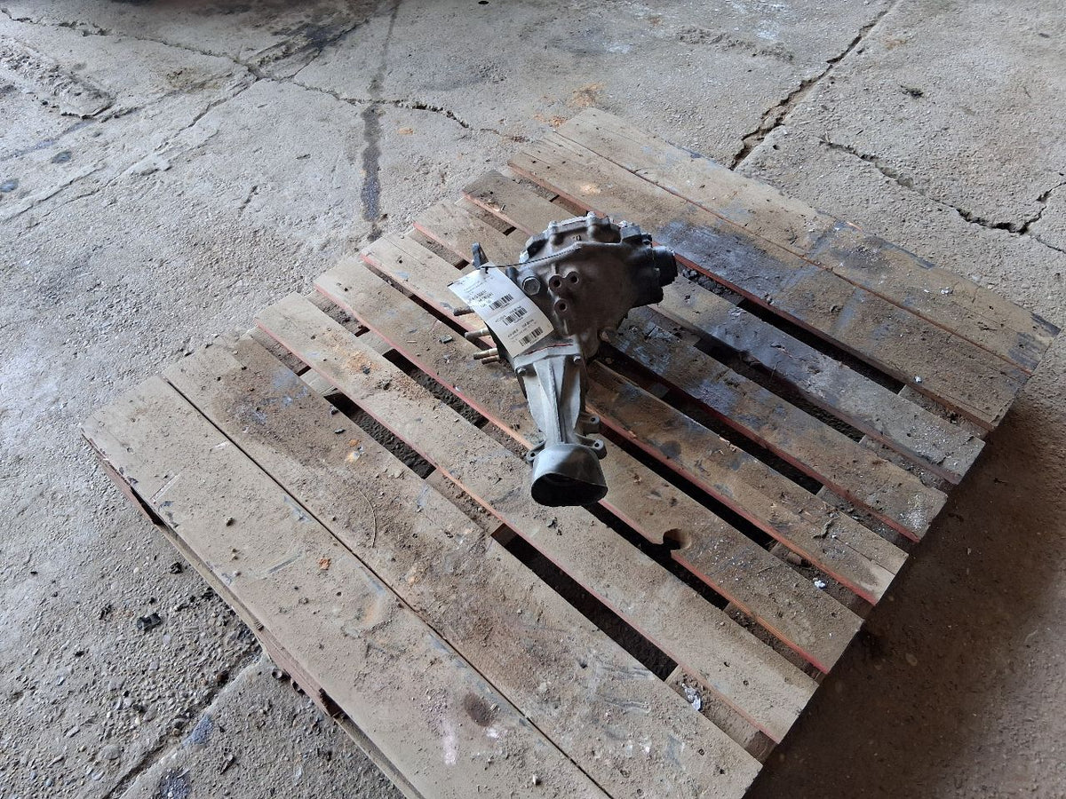 Transfer Case from a 2001 Toyota RAV4, photo 1