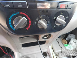 Climate Control Panel from a 2001 Toyota RAV4, photo 1