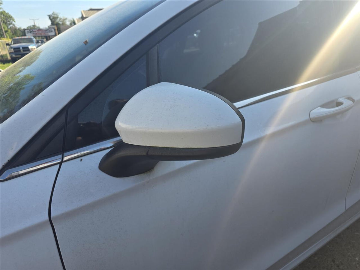 Side View Mirror from a 2017 Ford Fusion, left side, photo 1