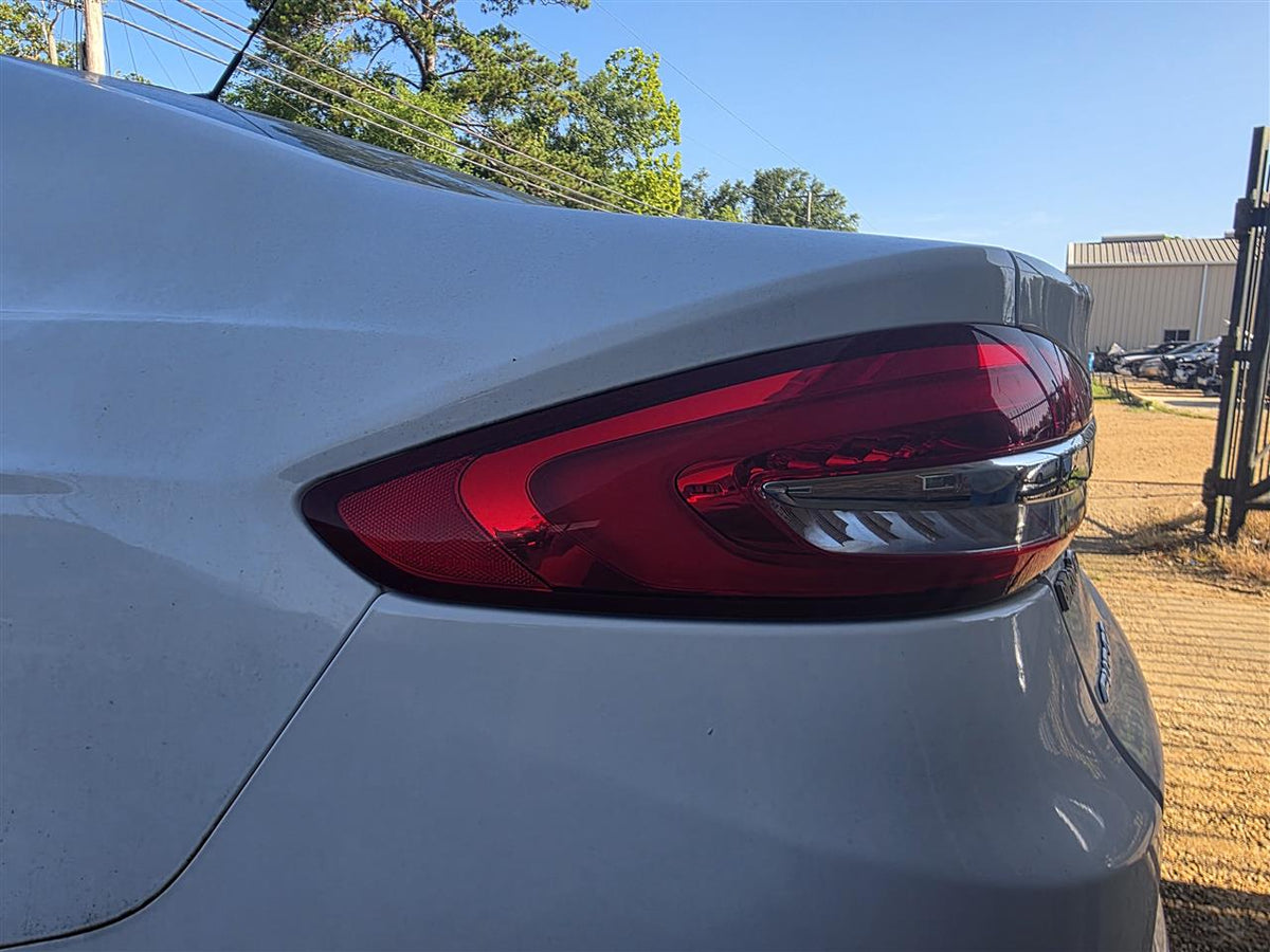 Tail Light from a 2017 Ford Fusion, left side, photo 1