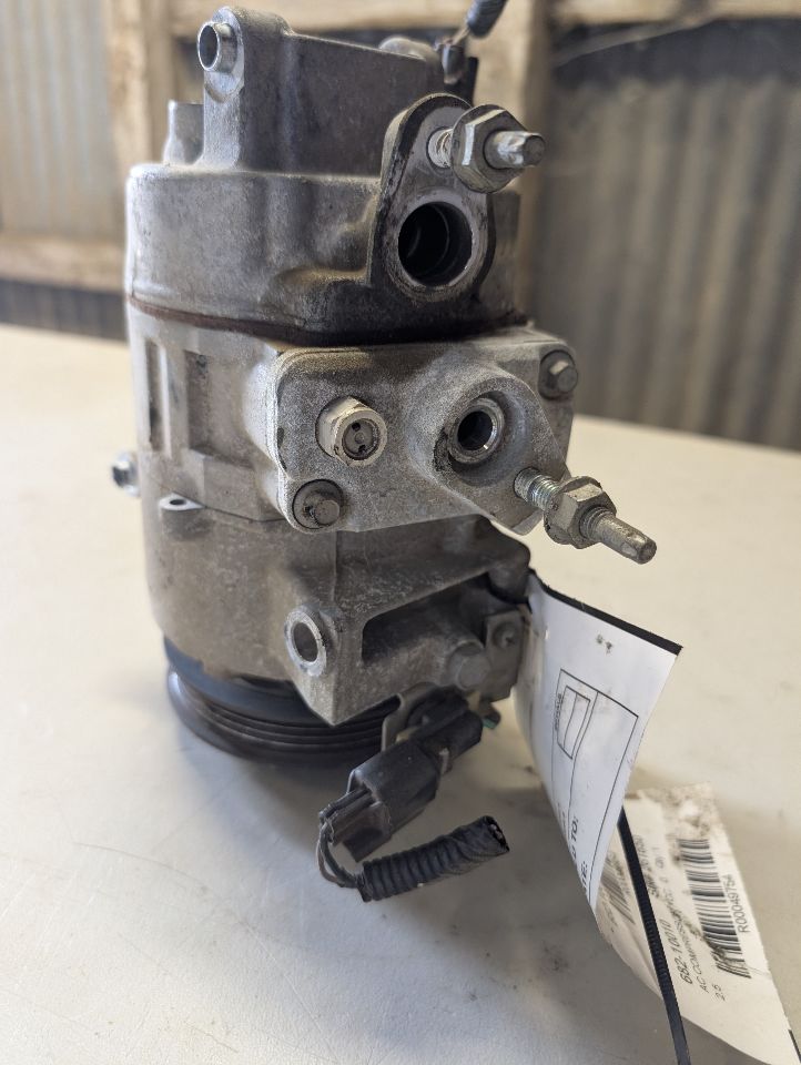 AC Compressor from a 2017 Ford Fusion, photo 2