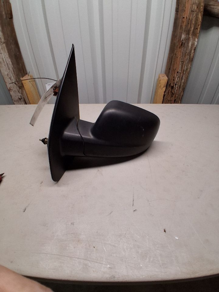 Side View Mirror from a 2005 Ford Freestar, left side, photo 4