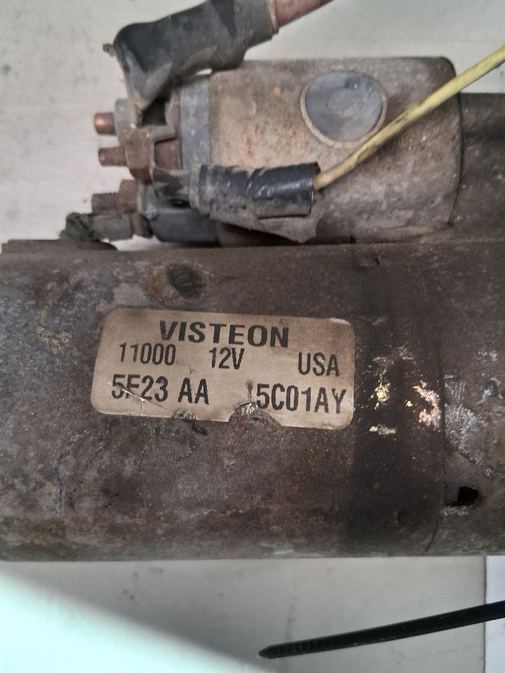 Starter Motor from a 2005 Ford Freestar, photo 3