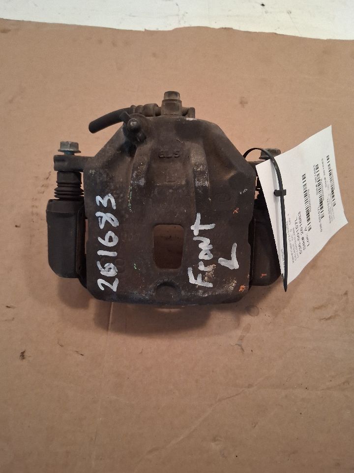 Brake Caliper from a 2007 Hyundai Azera, front, left side, photo 1