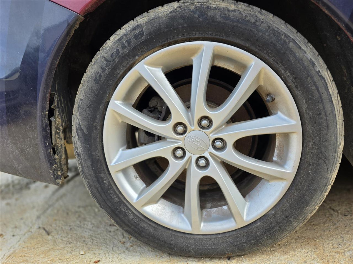 Wheel from a 2013 Subaru Impreza, photo 1