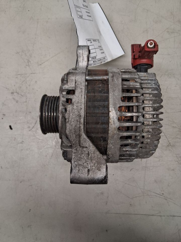 Alternator from a 2013 Subaru Impreza, photo 5