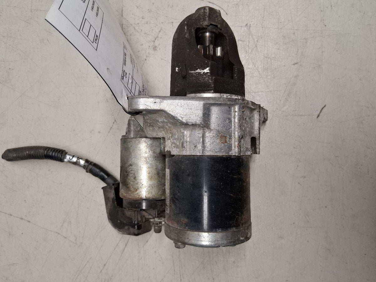 Starter Motor from a 2013 Subaru Impreza, photo 1
