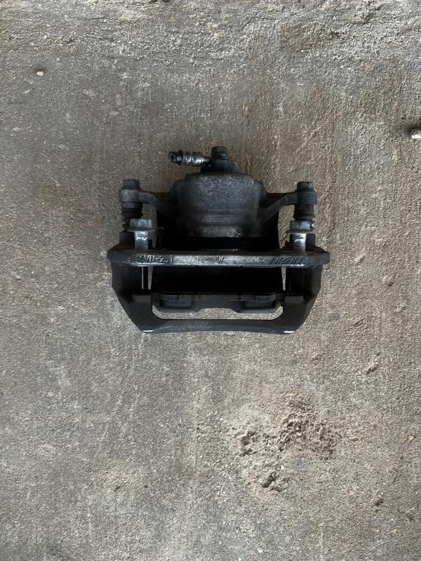 Brake Caliper from a 2014 Honda Accord, front, right side, photo 2