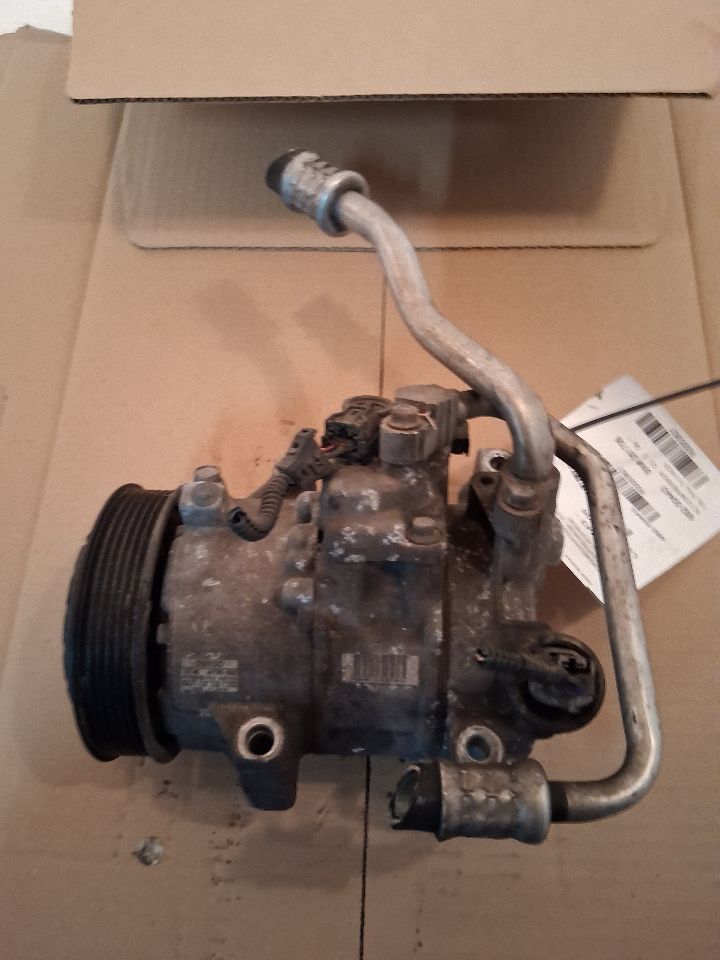 AC Compressor from a 2013 Toyota Corolla, photo 1
