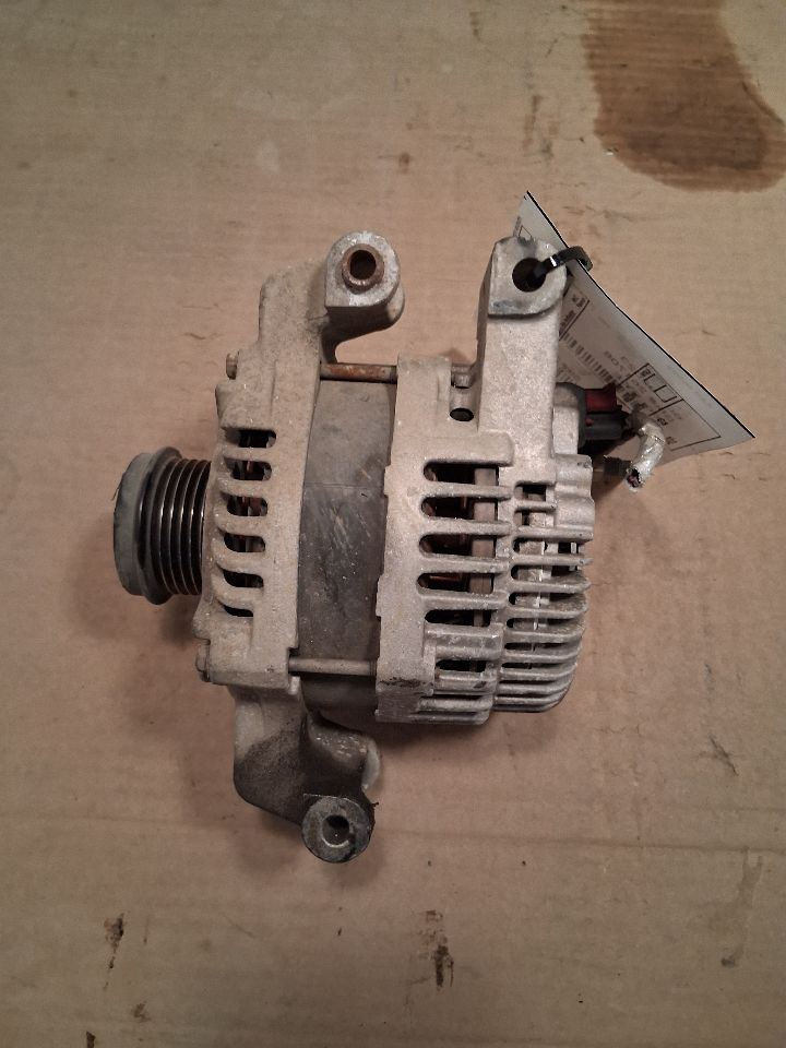 Alternator from a 2014 Dodge Dart, photo 1