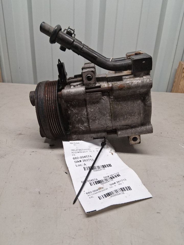 AC Compressor from a 1996 Mercury Grand Marquis, photo 1