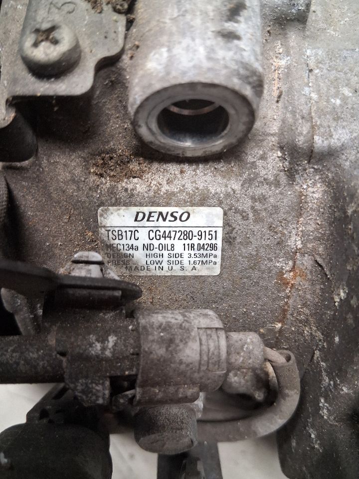 AC Compressor from a 2015 Toyota Avalon, photo 3