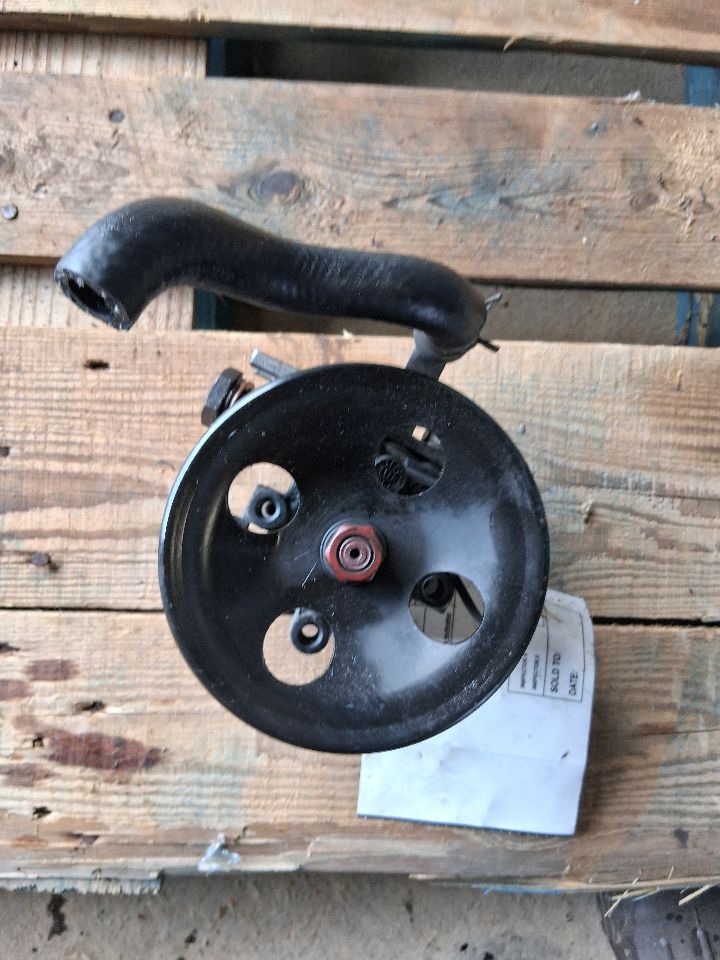 Power Steering Pump from a 2012 Kia Sorento, photo 1
