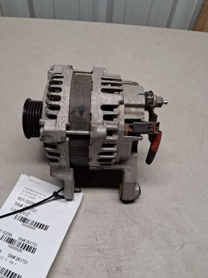 Alternator from a 2018 Ram 1500, photo 1