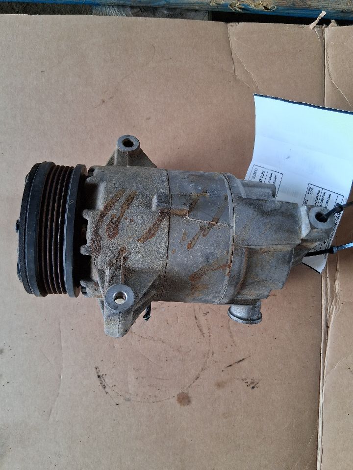 AC Compressor from a 2005 Saturn Ion, photo 2
