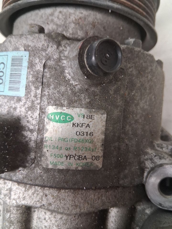 AC Compressor from a 2016 Kia Sedona, photo 2