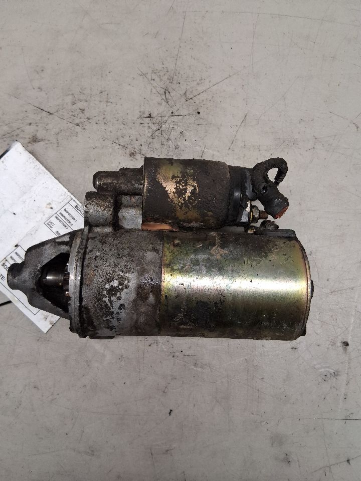 Starter Motor from a 2000 Ford Ranger, photo 2