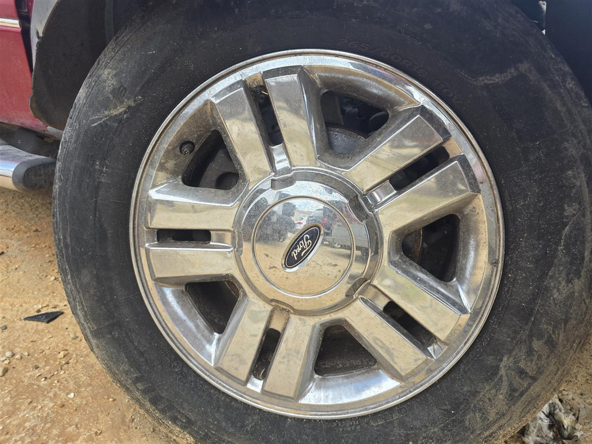 Wheel from a 2008 Ford F-150, photo 1