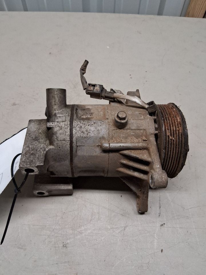 AC Compressor from a 2016 Nissan Altima, photo 2