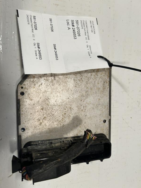 Transmission Control Module (TCM) from a 2004 Cadillac CTS, photo 2