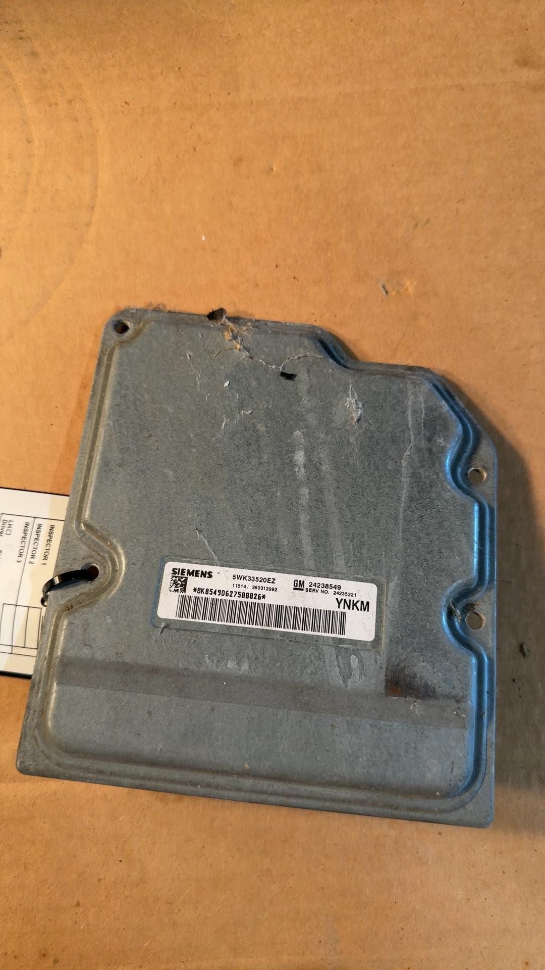 Transmission Control Module (TCM) from a 2007 Cadillac, photo 1