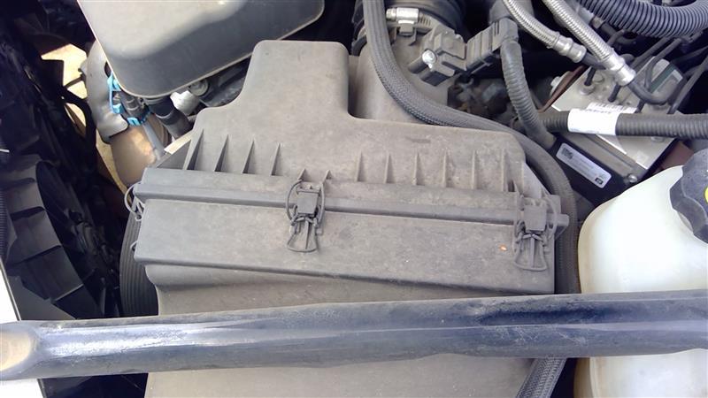 Air Filter Box from a 2012 Chevrolet Impala, photo 1