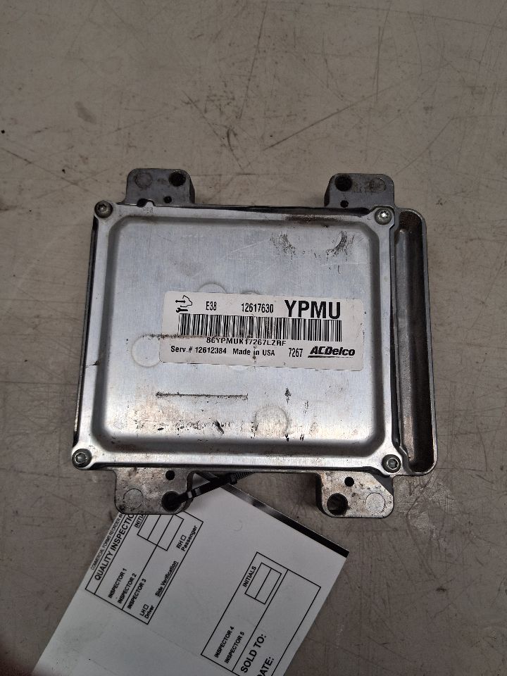 Engine Control Module (ECM/PCM) from a 2008 Chevrolet Tahoe, photo 2