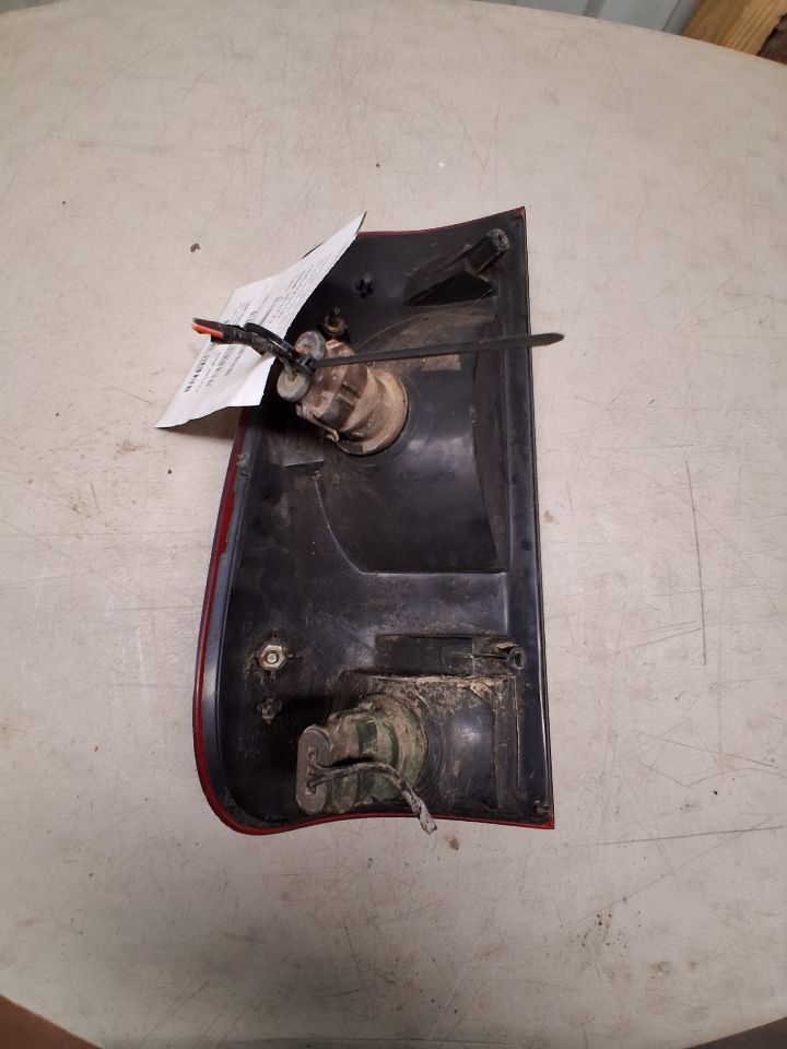 Tail Light from a 2002 Ford F-150, right side, photo 3