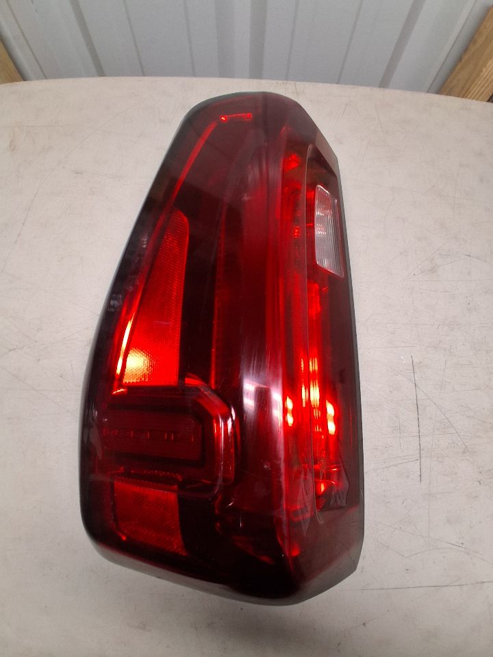 Tail Light from a 2023 GMC Sierra Denali 2500, right side, photo 2
