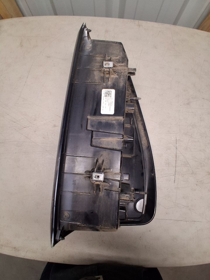 Tail Light from a 2023 GMC Sierra Denali 2500, right side, photo 5