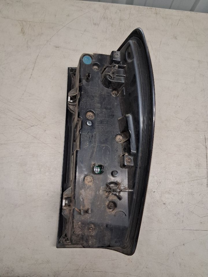 Tail Light from a 2023 GMC Sierra Denali 2500, left side, photo 5