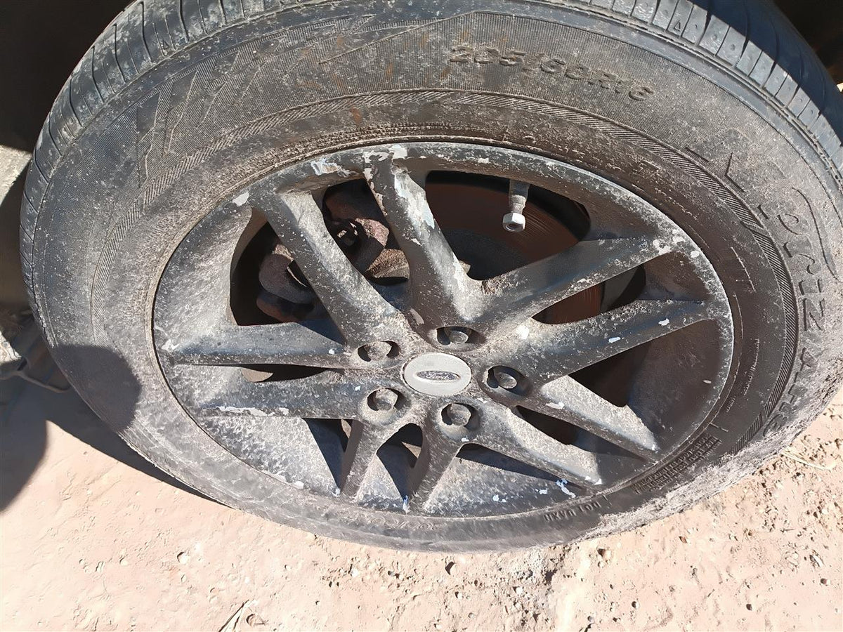 Wheel from a 2011 Ford Fusion, photo 1