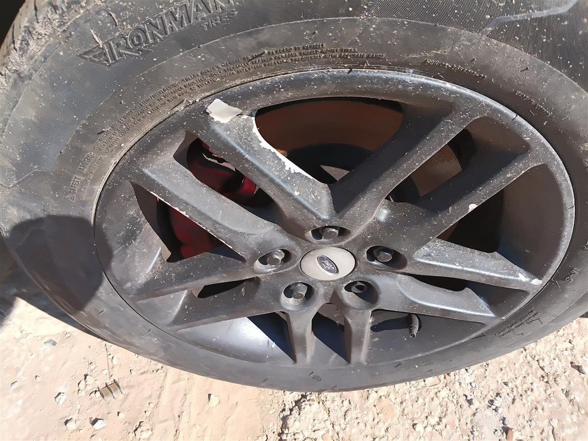 Wheel from a 2011 Ford Fusion, photo 1