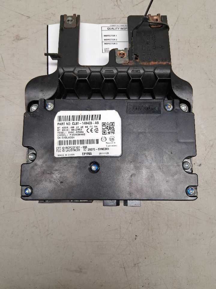 Communication Module from a 2012 Ford Escape, photo 2