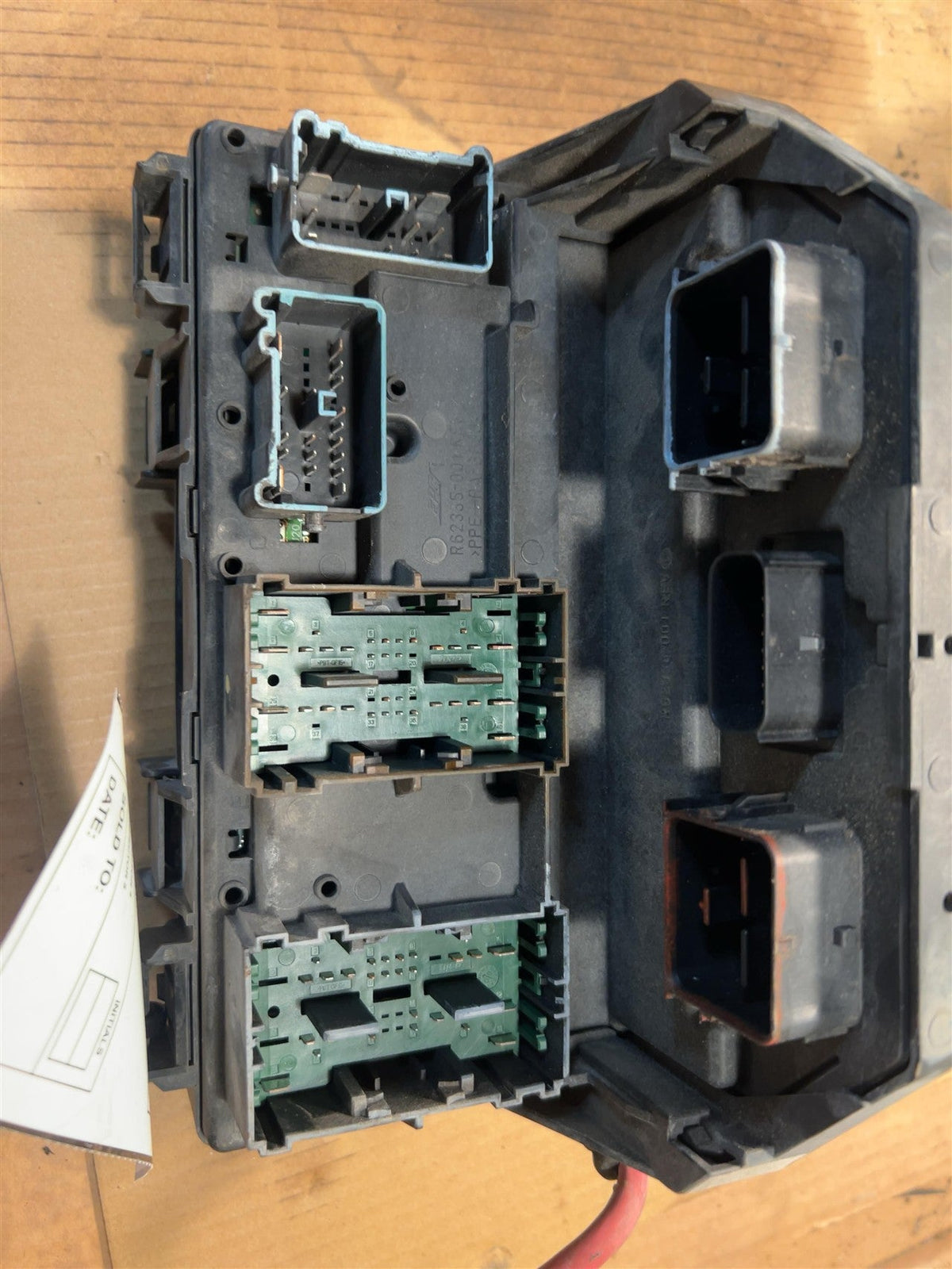 Multifunction Control Module from a 2010 Dodge Caravan, photo 4