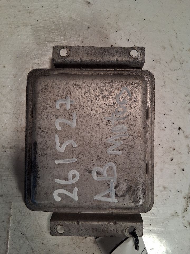 Body Control Module (BCM) from a 2002 Dodge Ram 1500, photo 3