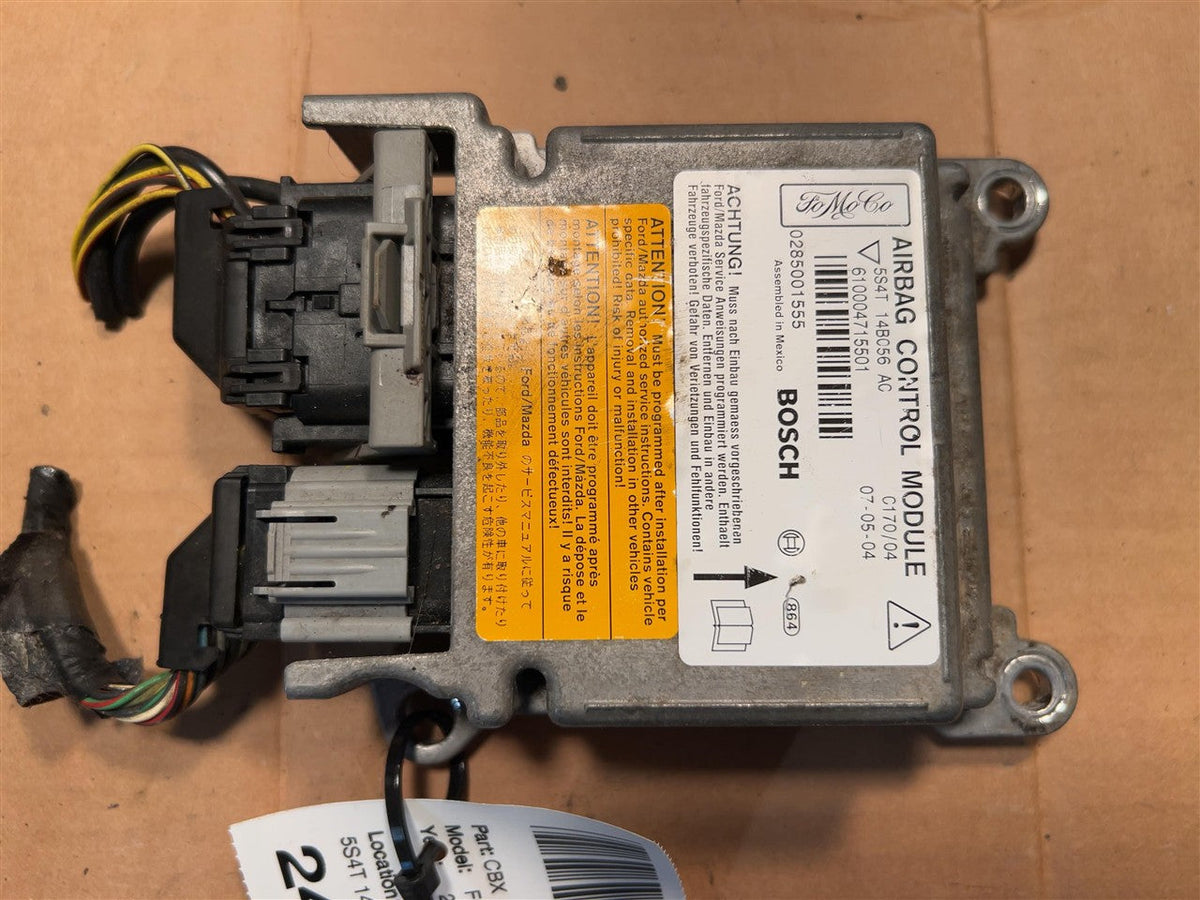 Air Bag Control Module from a 2005 Ford Focus, photo 1