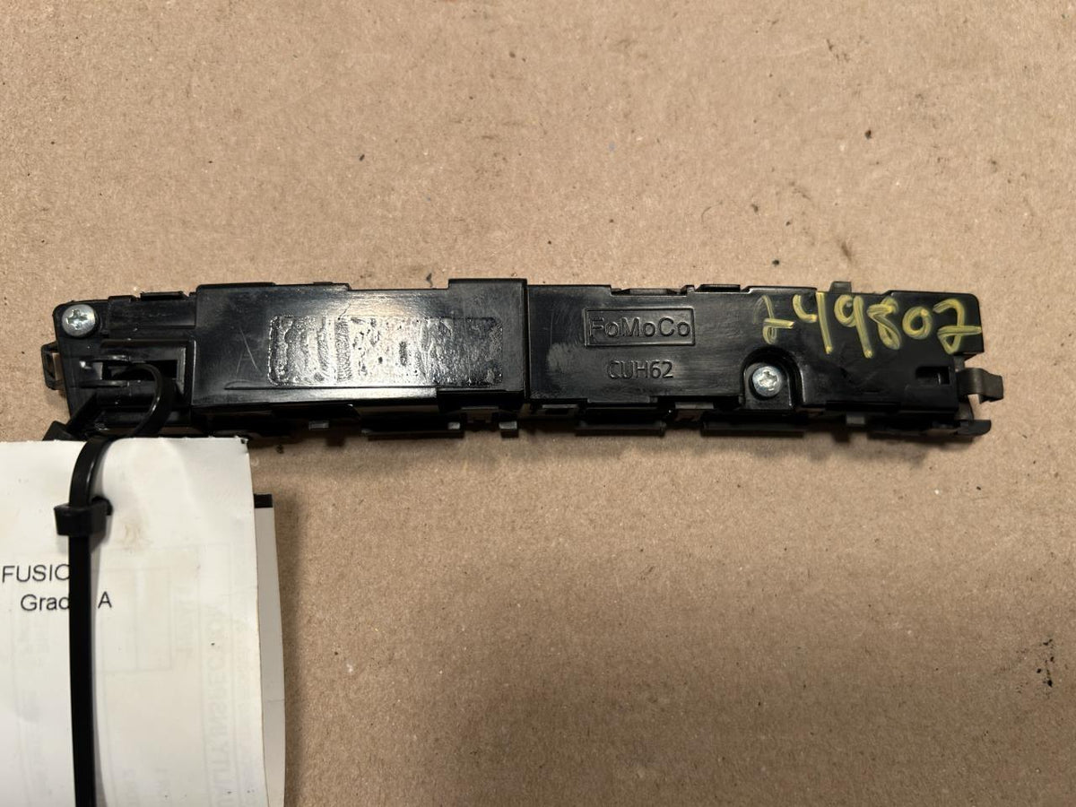 Adaptive Cruise Radar Sensor from a 2020 Ford Fusion, photo 2